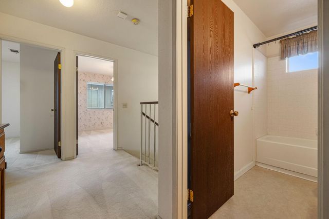 1737 Bingham Ln, Manteca, CA 95336