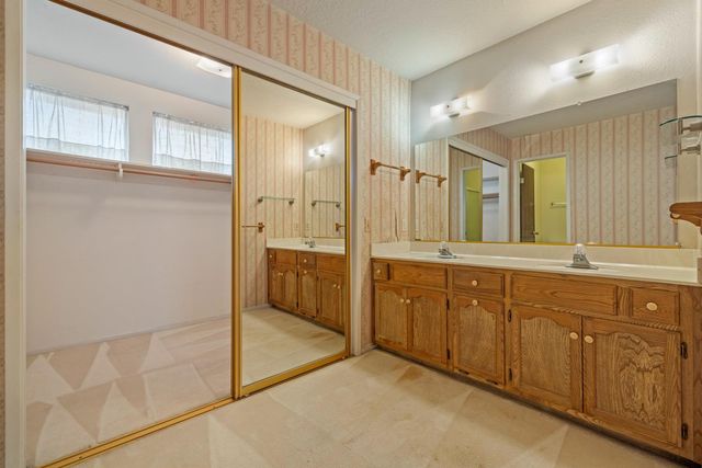 1737 Bingham Ln, Manteca, CA 95336