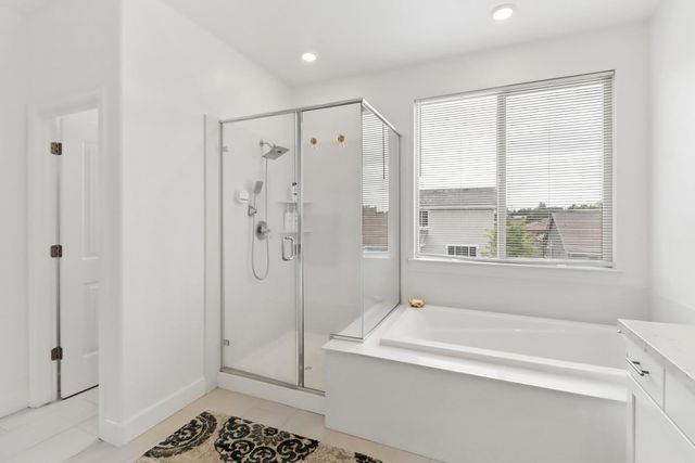7649 Ocean Park Dr, Antelope, CA 95843