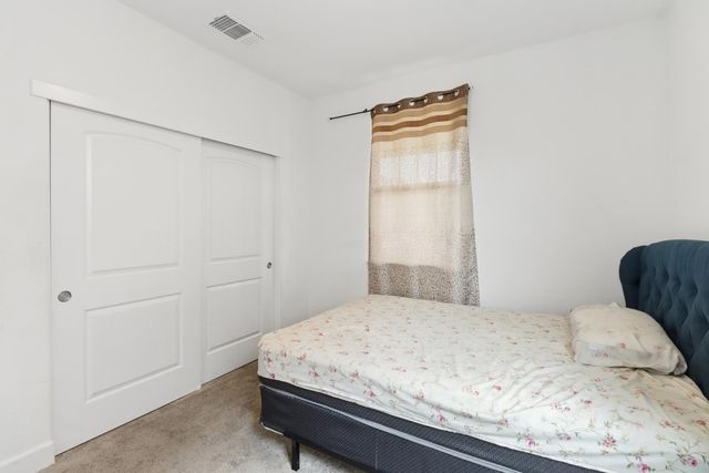 7649 Ocean Park Dr, Antelope, CA 95843
