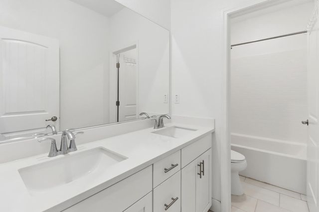 7649 Ocean Park Dr, Antelope, CA 95843