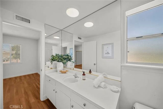 10106 Petit, North Hills, CA 91343