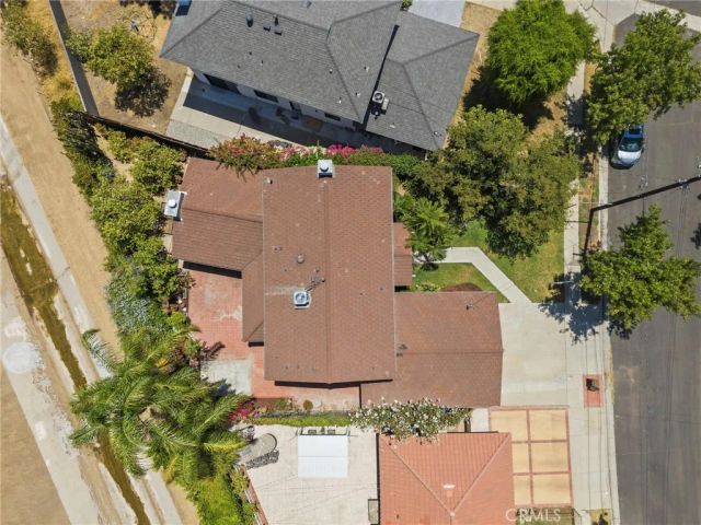 10106 Petit, North Hills, CA 91343
