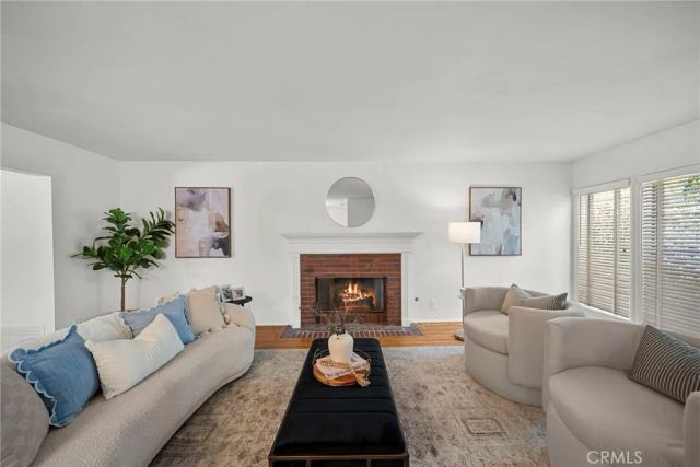 10106 Petit, North Hills, CA 91343