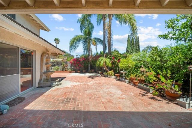 10106 Petit, North Hills, CA 91343