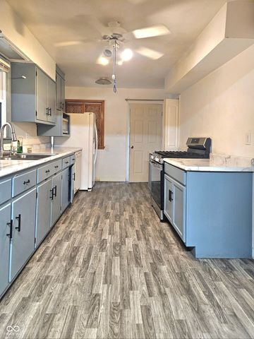 7440 Griffith Road, Indianapolis, IN 46227