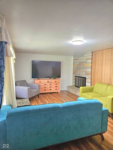 7440 Griffith Road, Indianapolis, IN 46227