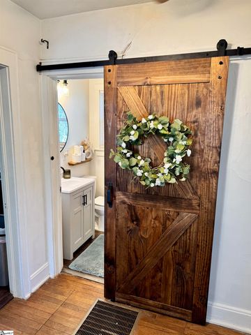 102 Mcmakin Drive, Greenville, SC 29617