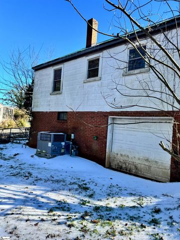 102 Mcmakin Drive, Greenville, SC 29617