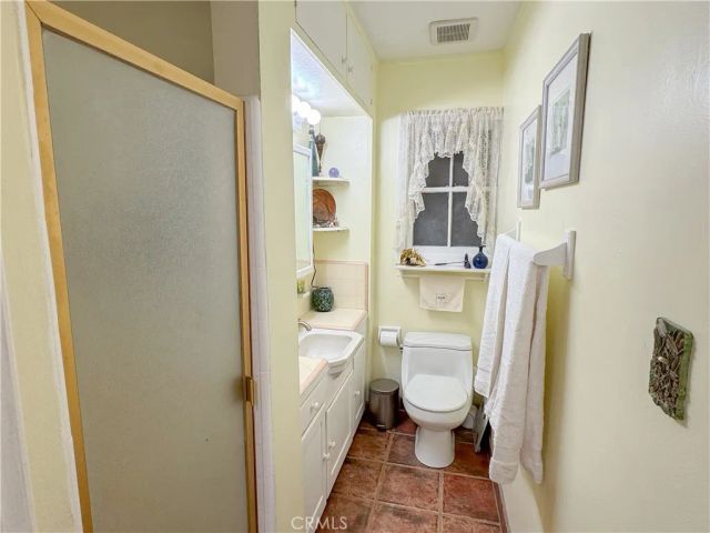 1653 Olive Street, Bakersfield, CA 93301