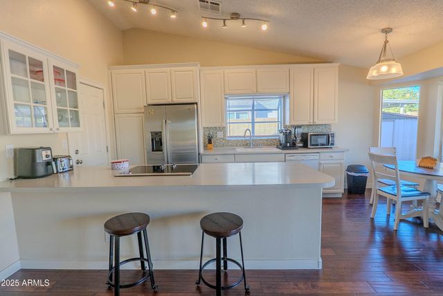 17631 N 42ND Drive, Glendale, AZ 85308