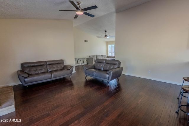 17631 N 42ND Drive, Glendale, AZ 85308