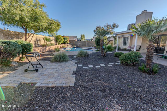 17631 N 42ND Drive, Glendale, AZ 85308