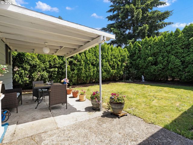 11726 Se OAK St, Portland, OR 97216