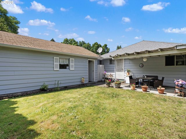 11726 Se OAK St, Portland, OR 97216