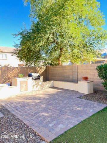 45353 W SANDHILL Road, Maricopa, AZ 85139