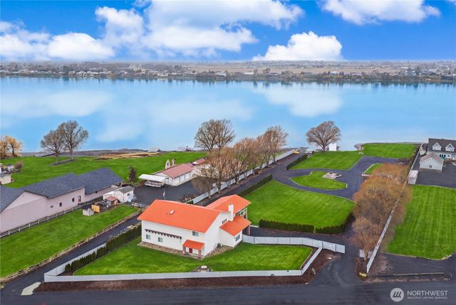 3062 Wildgoose Road NE, Moses Lake, WA 98837