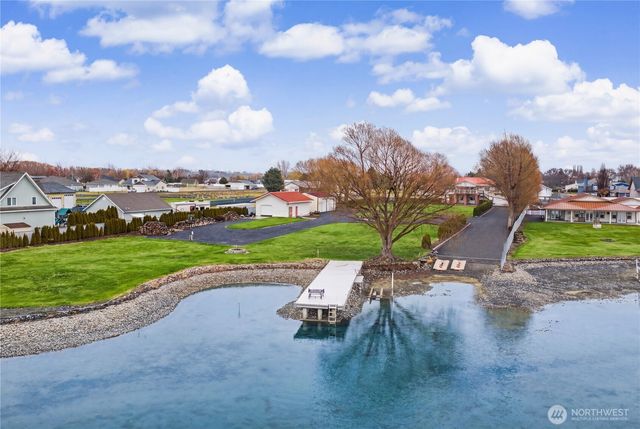 3062 Wildgoose Road NE, Moses Lake, WA 98837