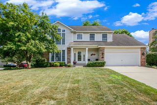1657 Stoney Creek Court, Valparaiso, IN 46385