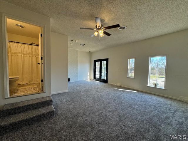 13811 Highway O, Dixon, MO 65459