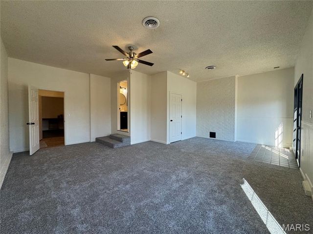 13811 Highway O, Dixon, MO 65459