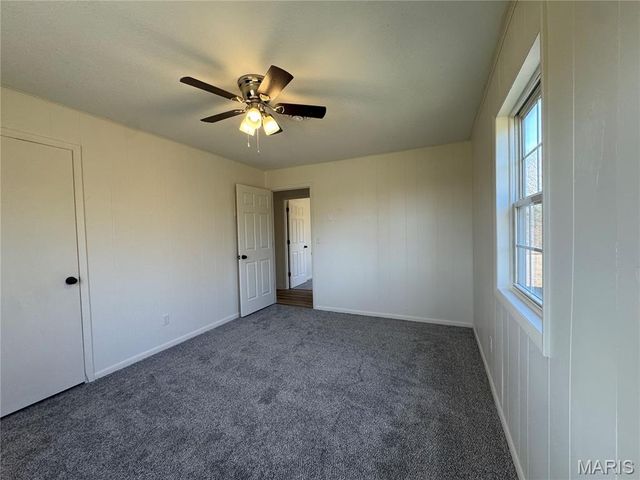 13811 Highway O, Dixon, MO 65459