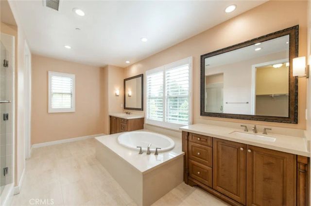 55 Hazelton, Irvine, CA 92620