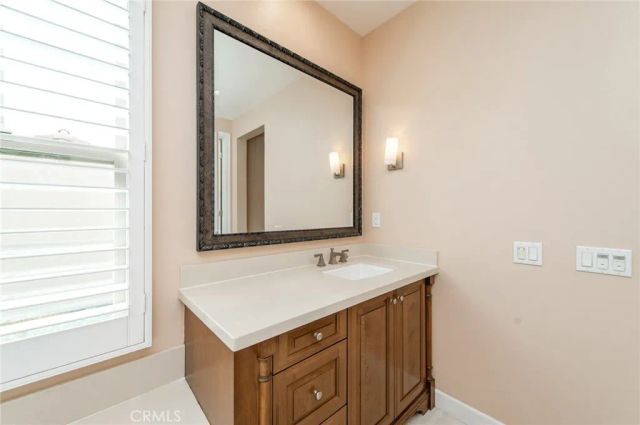 55 Hazelton, Irvine, CA 92620