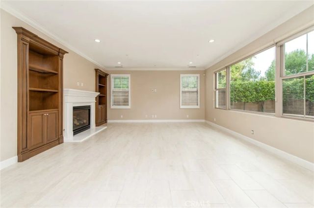 55 Hazelton, Irvine, CA 92620