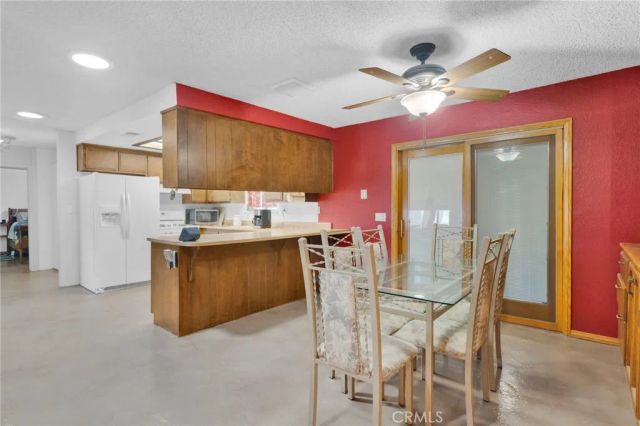 7929 Mono, Hesperia, CA 92345