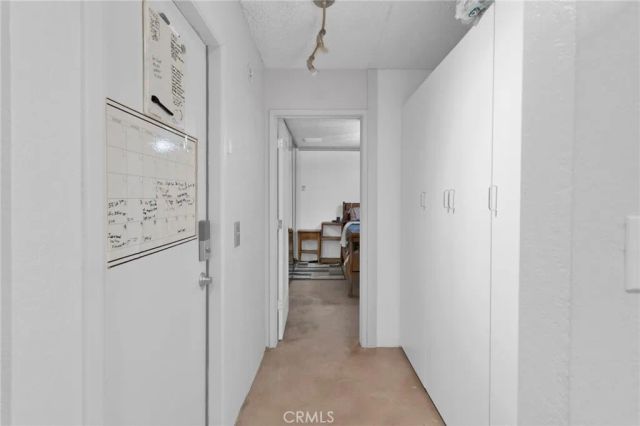 7929 Mono, Hesperia, CA 92345
