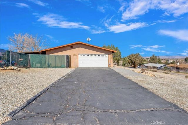 7929 Mono, Hesperia, CA 92345