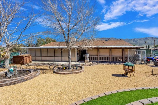 7929 Mono, Hesperia, CA 92345