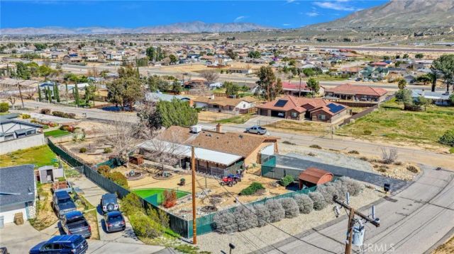 7929 Mono, Hesperia, CA 92345
