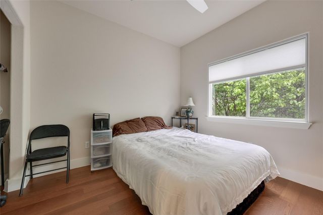 12287 Abbey Glen LN D-1, Austin, TX 78753