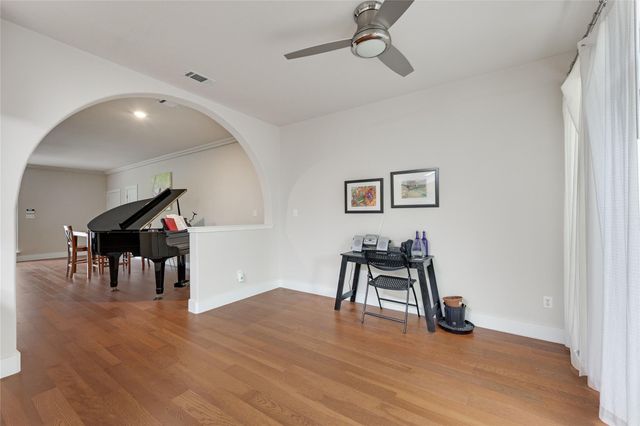 12287 Abbey Glen LN D-1, Austin, TX 78753