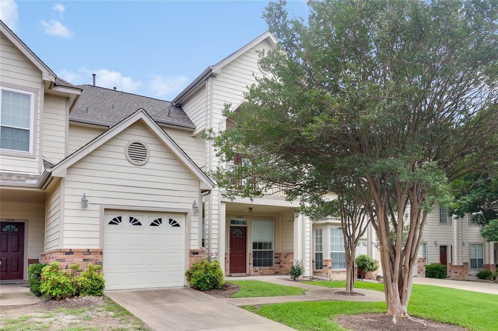 12287 Abbey Glen LN D-1, Austin, TX 78753