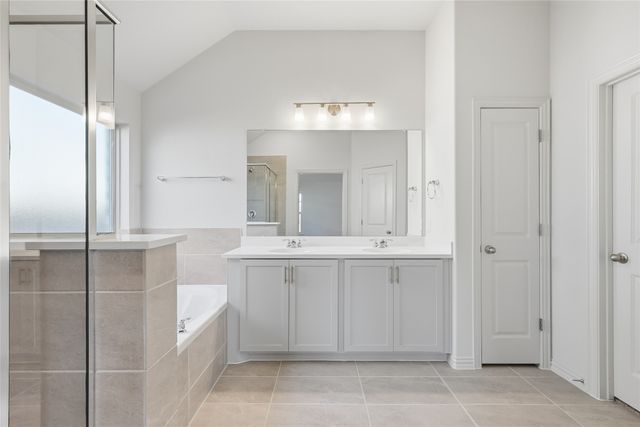 1300 Stockton Trail, Red Oak, TX 75154