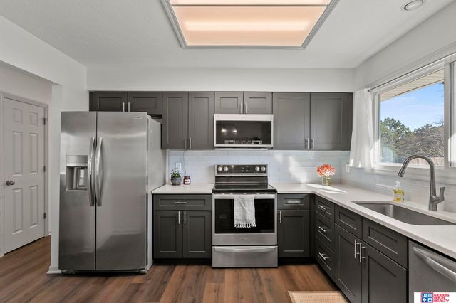 5021 London Road, Lincoln, NE 68516