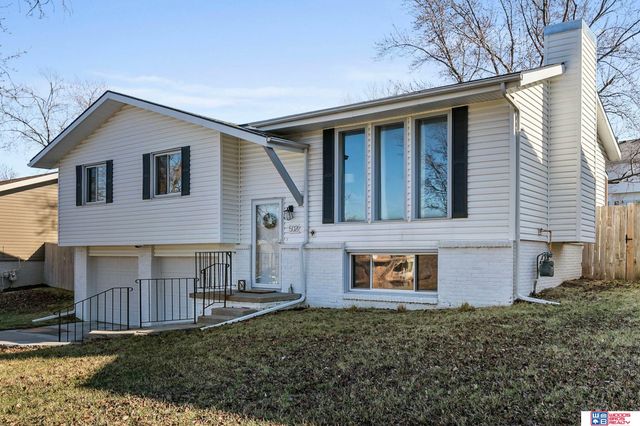 5021 London Road, Lincoln, NE 68516