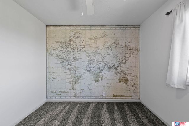 5021 London Road, Lincoln, NE 68516