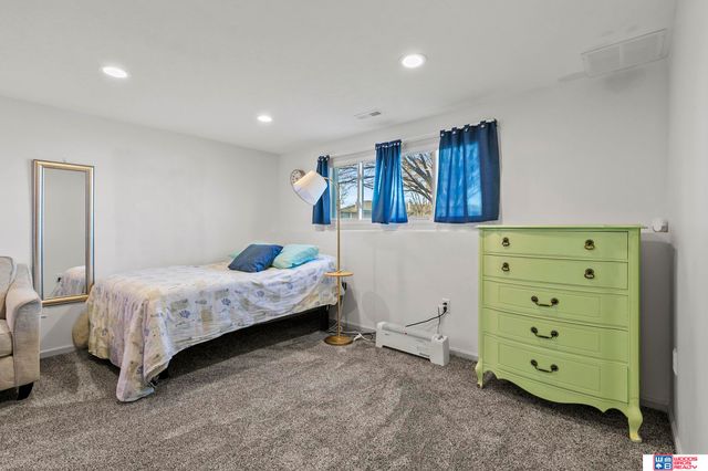 5021 London Road, Lincoln, NE 68516