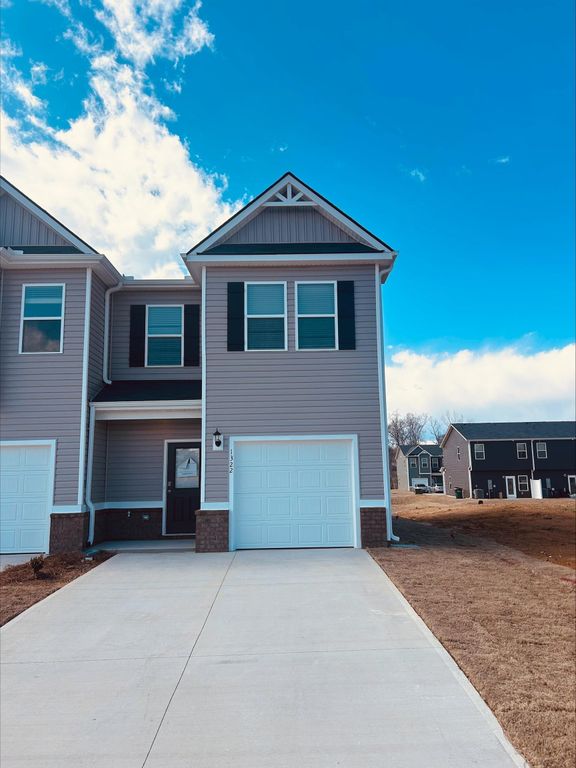 1322 Roadstead Lane, Spartanburg, SC 29306