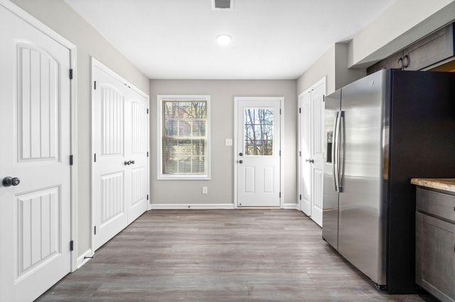 1019 Glenkirk Dr Unit A, Clarksville, TN 37042