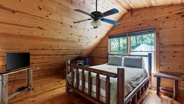 360 Black Dog Trail, Morganton, GA 30560