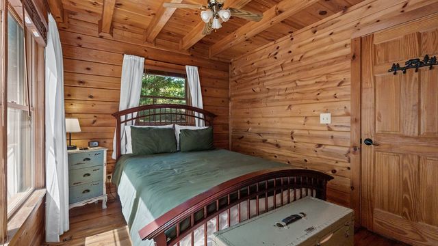 360 Black Dog Trail, Morganton, GA 30560
