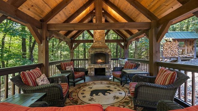 360 Black Dog Trail, Morganton, GA 30560