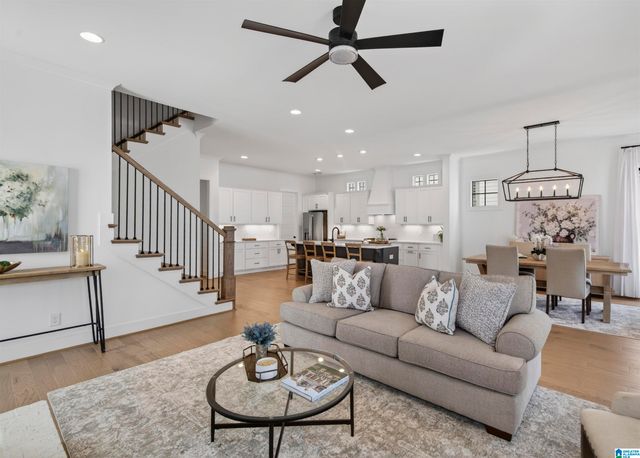4502 VILLAGE GREEN WAY, Hoover, AL 35226