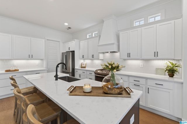 4502 VILLAGE GREEN WAY, Hoover, AL 35226