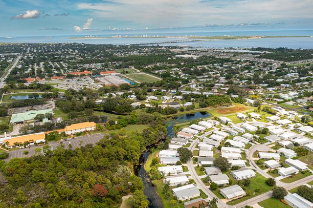 94 N North Warner Drive, Jensen Beach, FL 34957